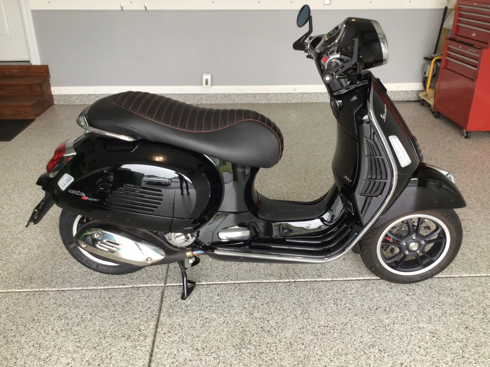 2024 Vespa Sei & PX & ET & LX & GT - Image 11 of 31