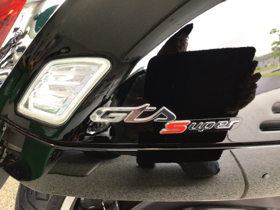 2024 Vespa Sei & PX & ET & LX & GT - Image 17 of 31