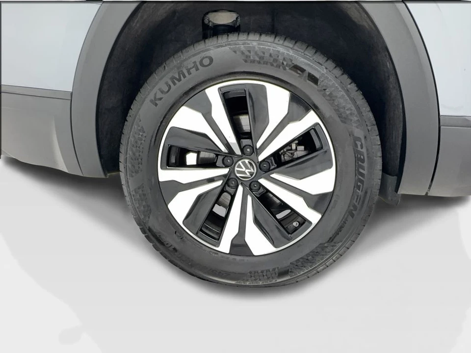 2024 Volkswagen Atlas - Image 14 of 21