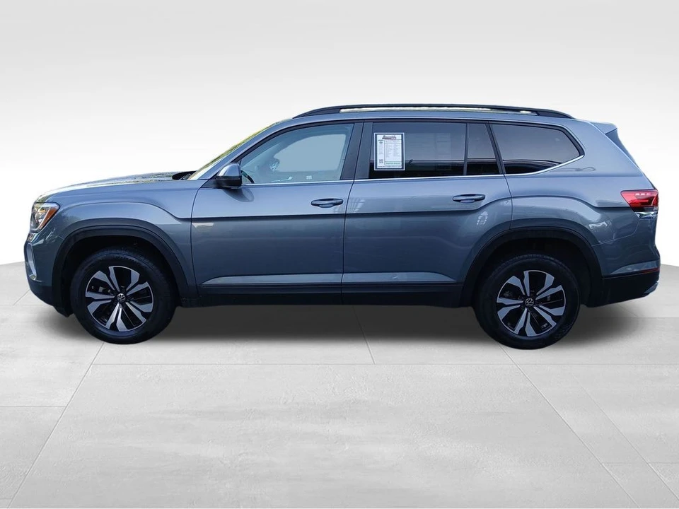 2024 Volkswagen Atlas - Image 2 of 12