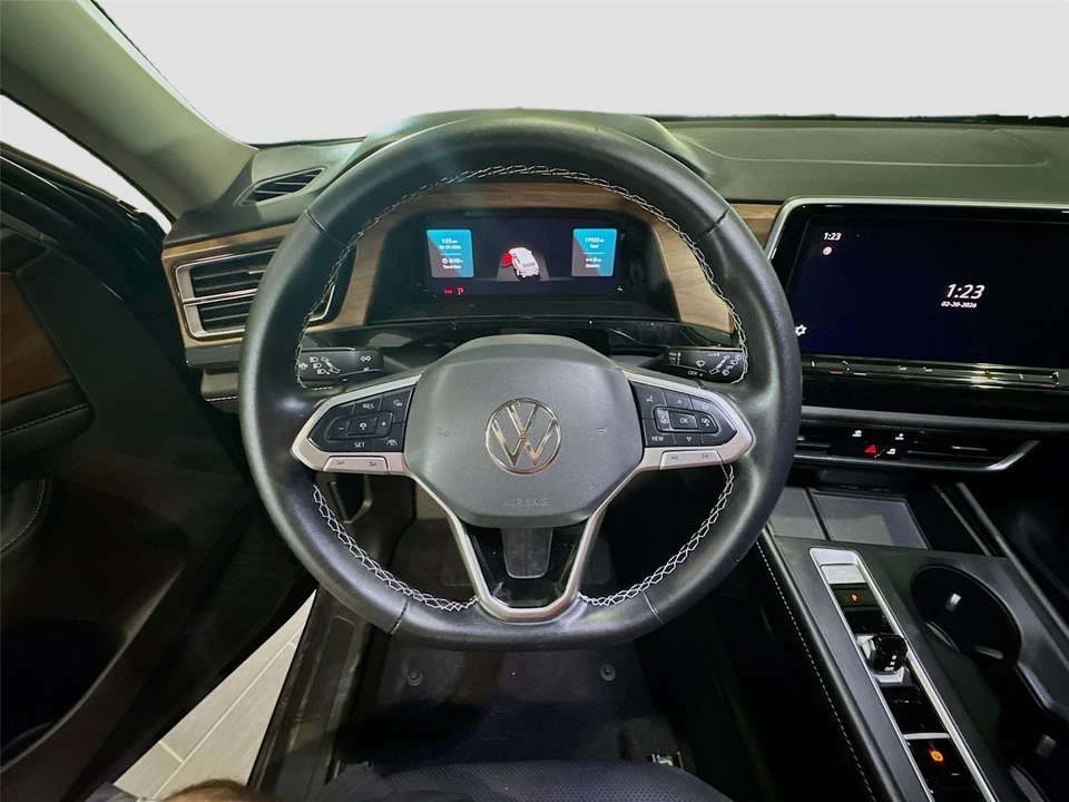 2024 Volkswagen Atlas - Image 12 of 21