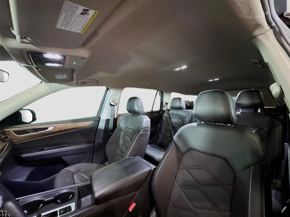 2024 Volkswagen Atlas - Image 17 of 21