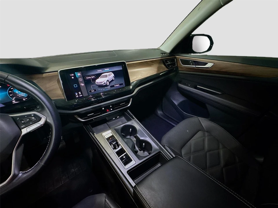 2024 Volkswagen Atlas - Image 8 of 21