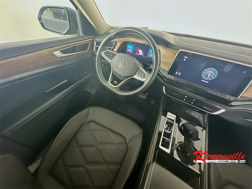 2024 Volkswagen Atlas - Image 9 of 12