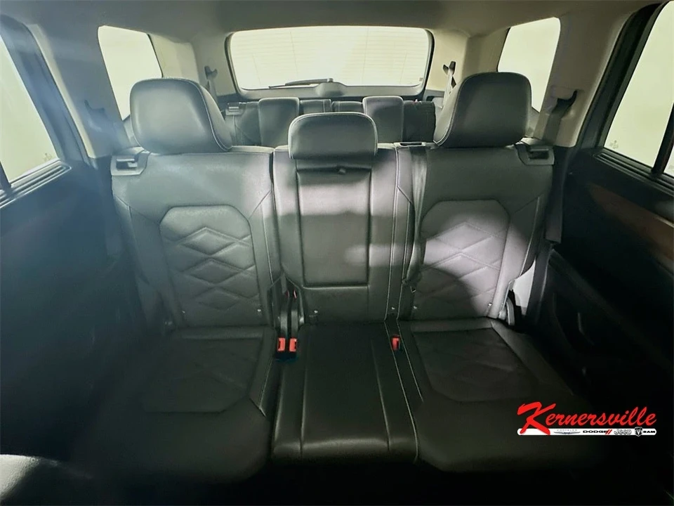 2024 Volkswagen Atlas - Image 13 of 21