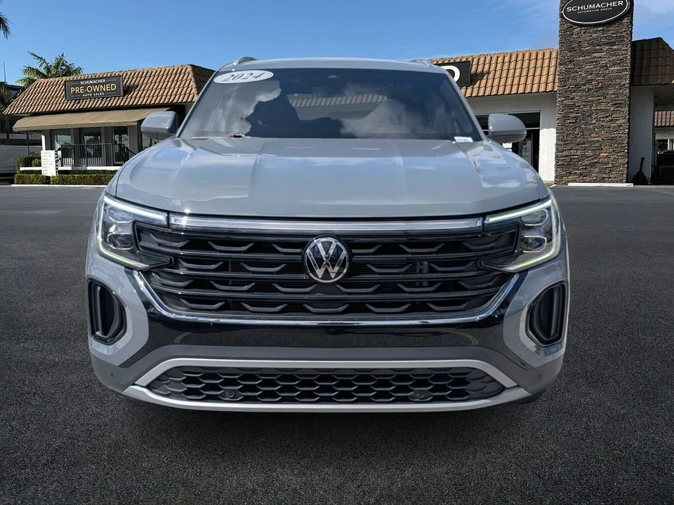 2024 Volkswagen Atlas - Image 2 of 21