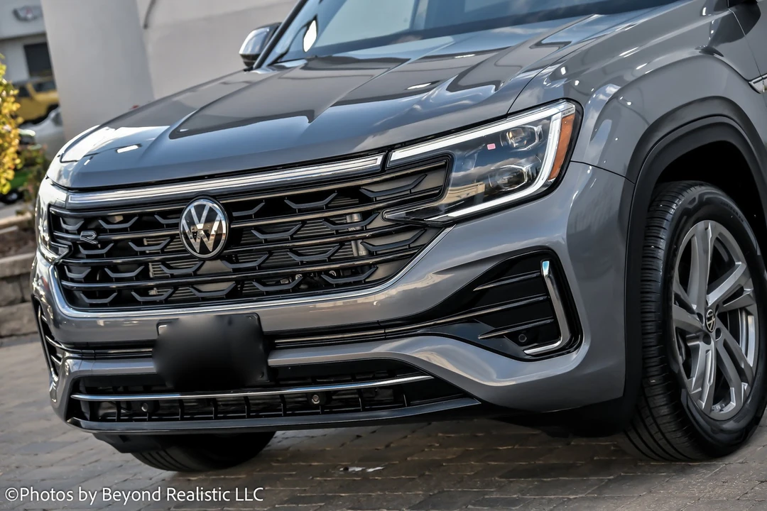 2024 Volkswagen Atlas - Image 10 of 21