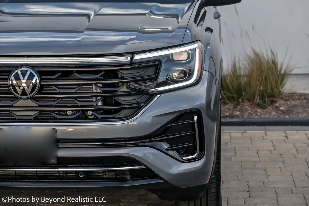 2024 Volkswagen Atlas - Image 9 of 21