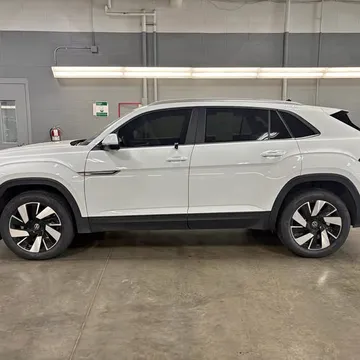 2024 Volkswagen Atlas Cross Sport SE 4Motion w/Technology Sport Utility 4D