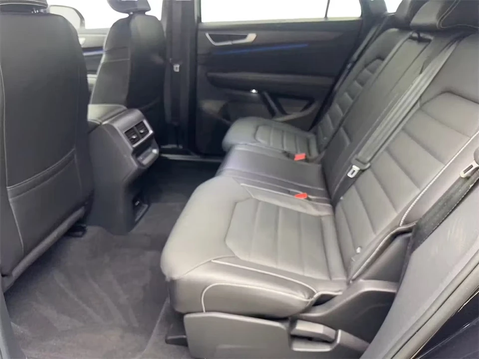 2024 Volkswagen Atlas - Image 15 of 19