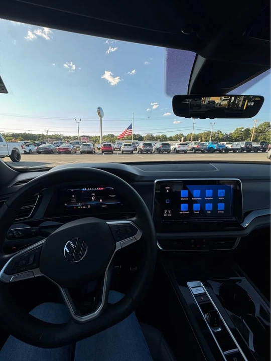 2024 Volkswagen Atlas - Image 3 of 8