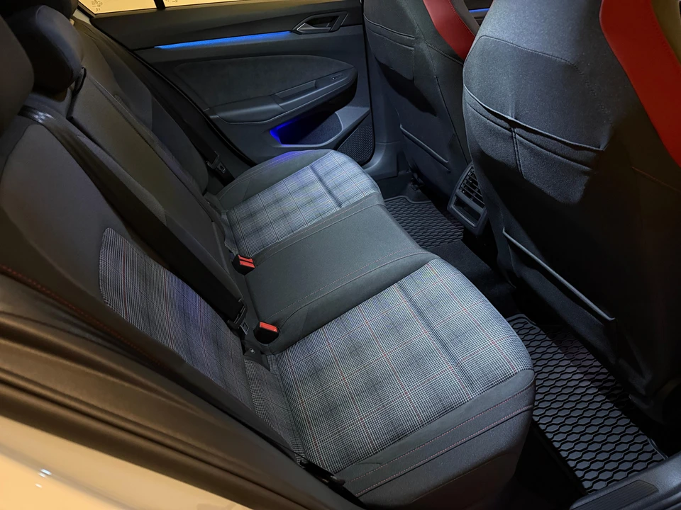 2024 Volkswagen GTI Mk8 - Image 30 of 31