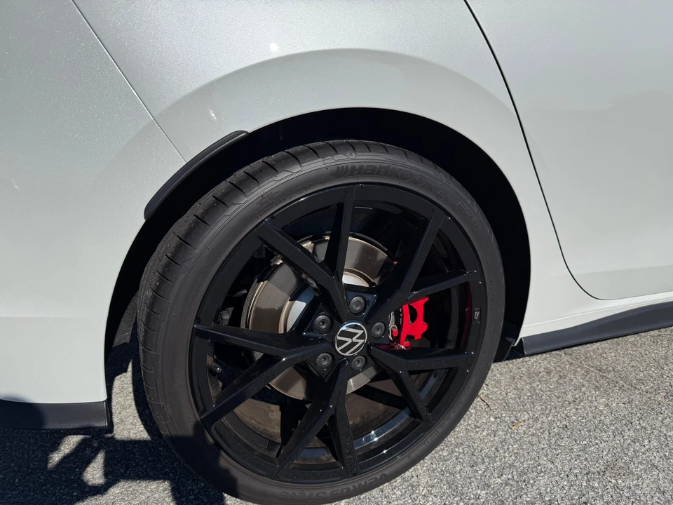 2024 Volkswagen GTI Mk8 - Image 22 of 31