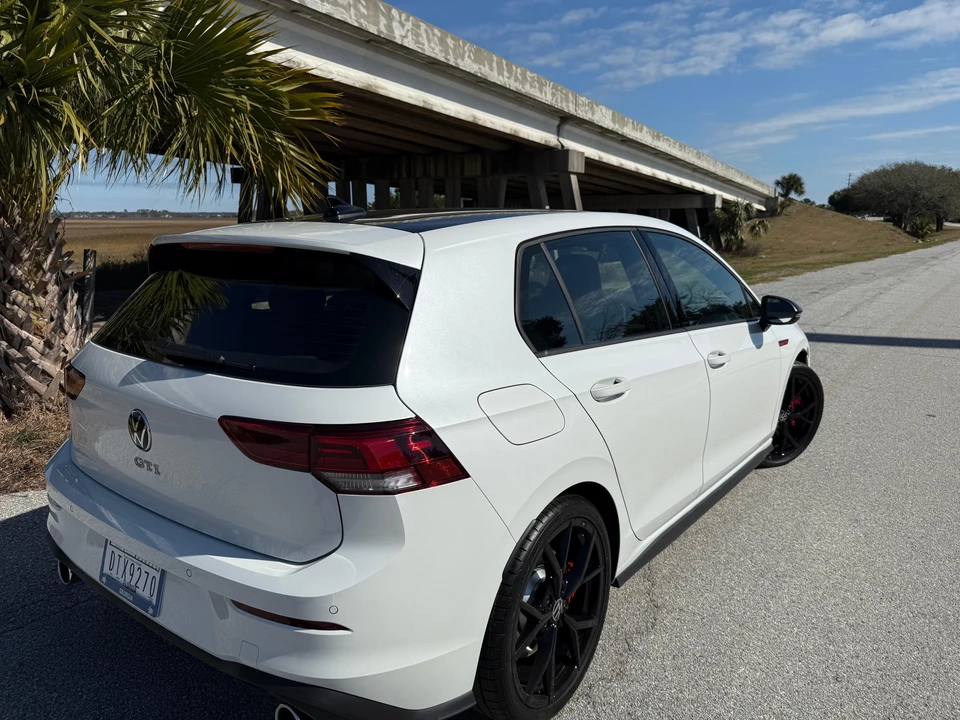 2024 Volkswagen GTI Mk8 - Image 11 of 31