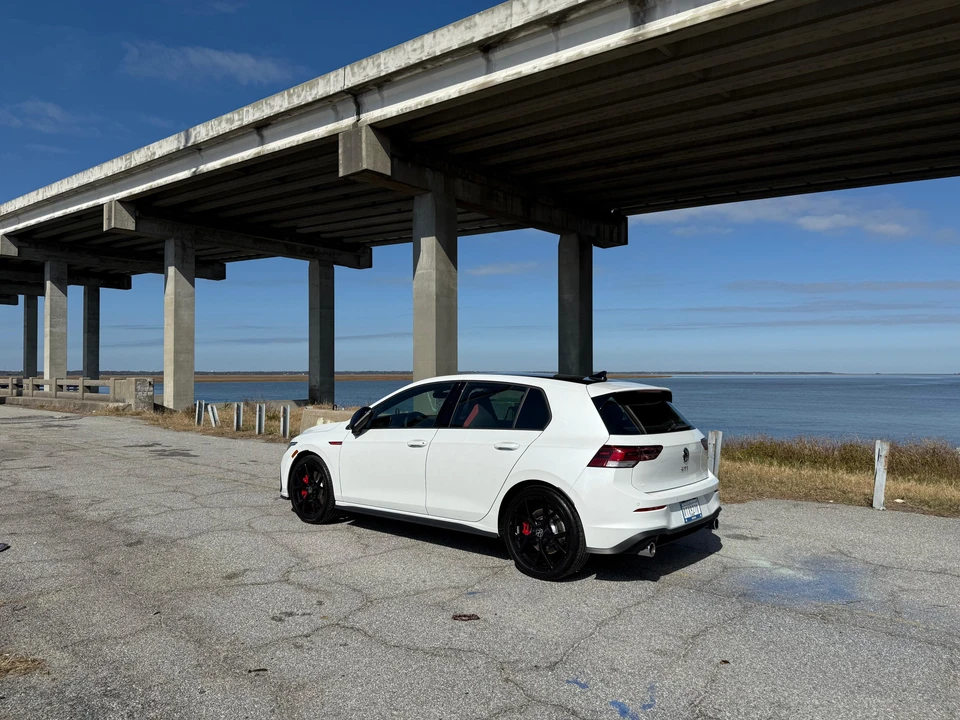 2024 Volkswagen GTI Mk8 - Image 9 of 31