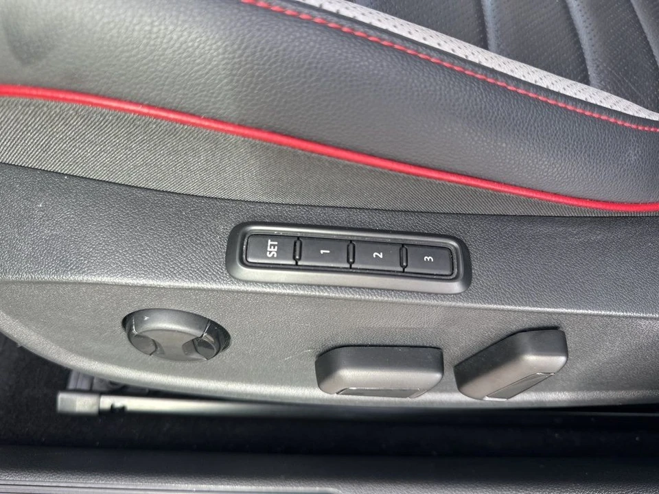 2024 Volkswagen Golf Mk8 - Image 11 of 12
