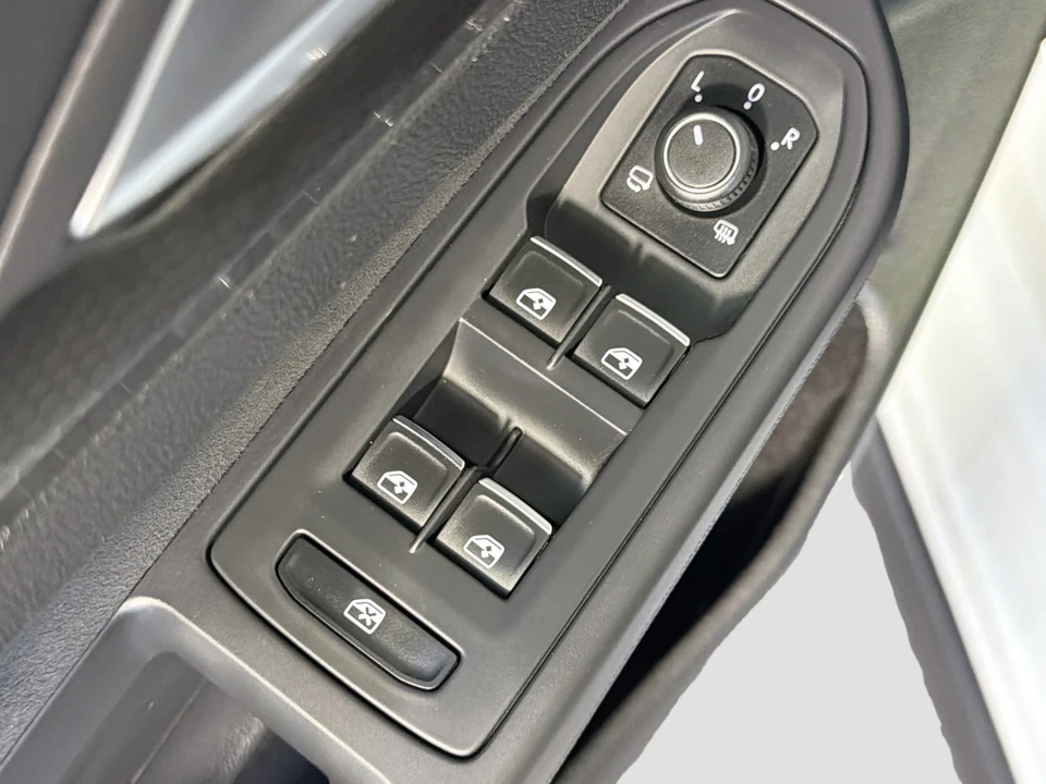 2024 Volkswagen GTI Mk8 - Image 31 of 31