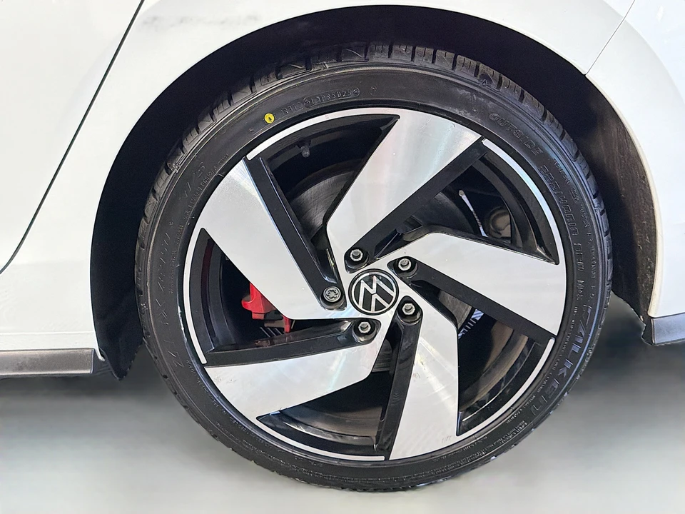 2024 Volkswagen GTI Mk8 - Image 9 of 31