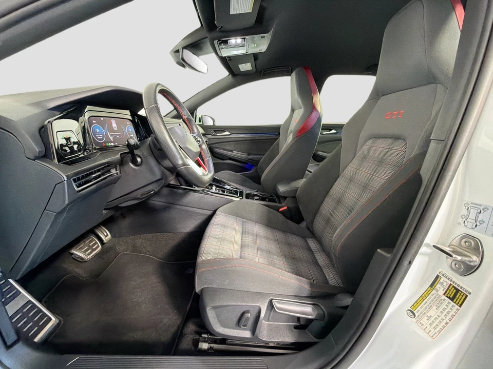 2024 Volkswagen GTI Mk8 - Image 5 of 31