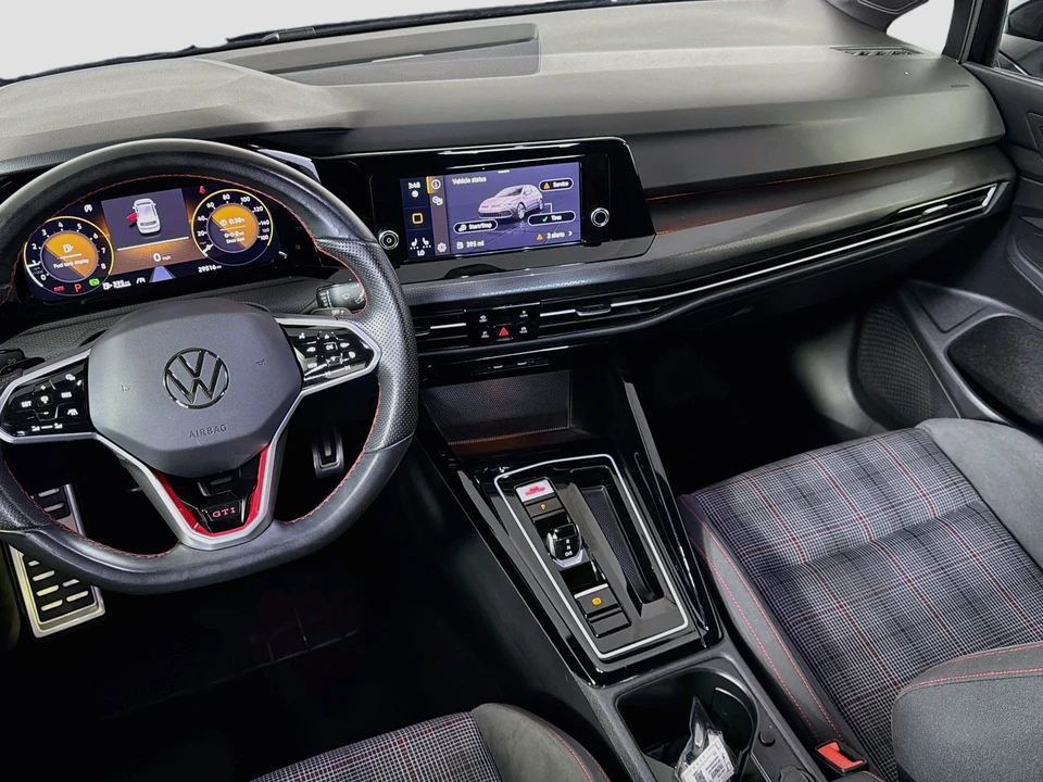 2024 Volkswagen GTI Mk8 - Image 11 of 31