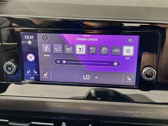 2024 Volkswagen GTI Mk8 - Image 15 of 30