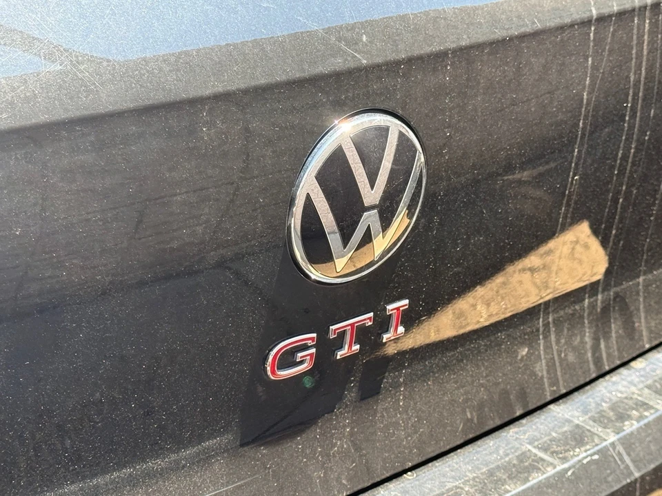 2024 Volkswagen GTI Mk8 - Image 8 of 14