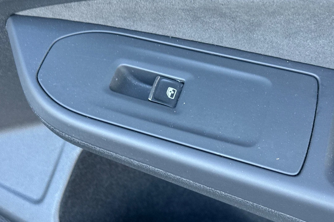 2024 Volkswagen GTI Mk8 - Image 22 of 31