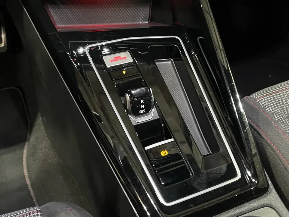 2024 Volkswagen GTI Mk8 - Image 15 of 15