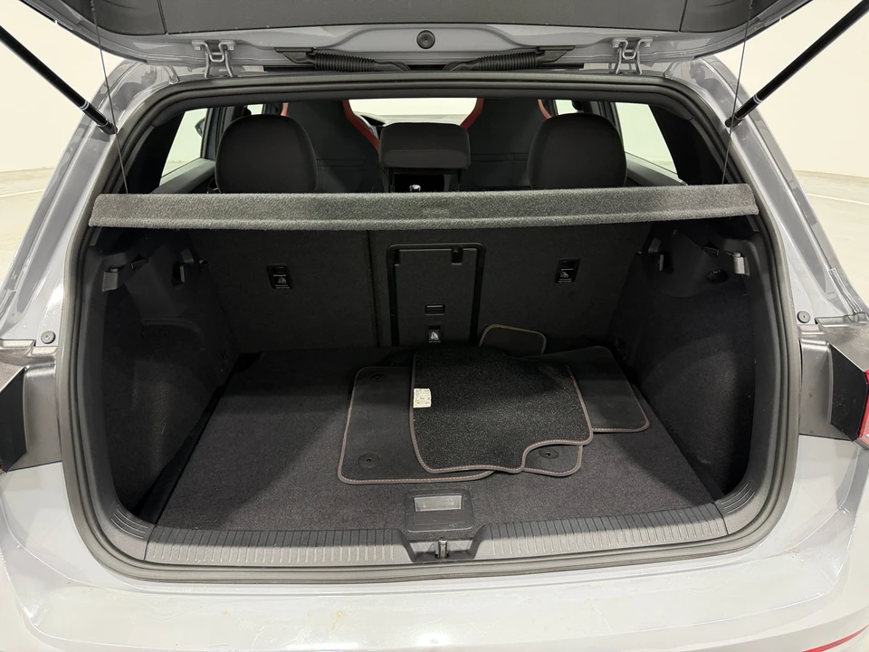 2024 Volkswagen GTI Mk8 - Image 9 of 31