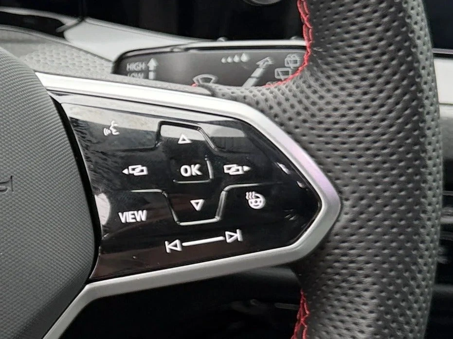 2024 Volkswagen GTI Mk8 - Image 17 of 31