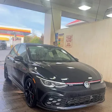 2024 Volkswagen Golf GTI Autobahn