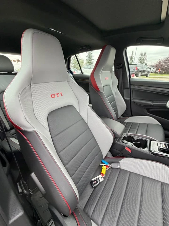 2024 Volkswagen GTI Mk8 - Image 11 of 14