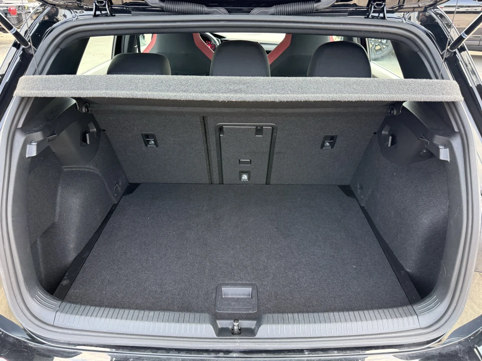 2024 Volkswagen GTI Mk8 - Image 29 of 31