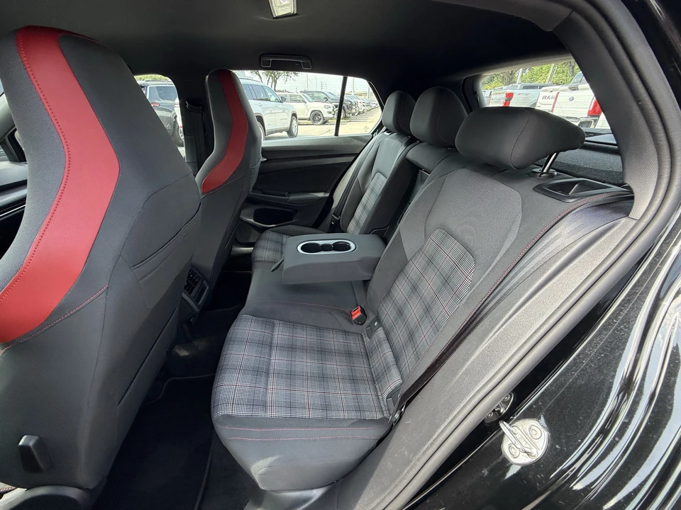 2024 Volkswagen GTI Mk8 - Image 28 of 31