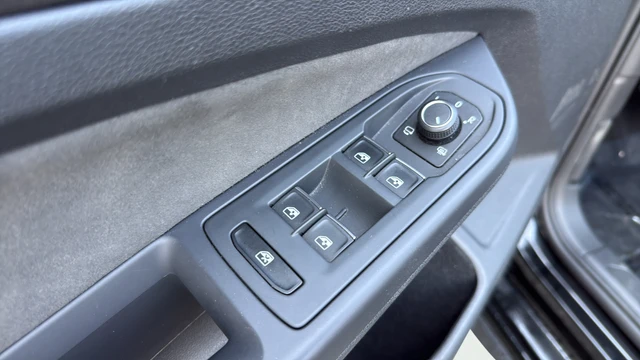 2024 Volkswagen GTI Mk8 - Image 12 of 31