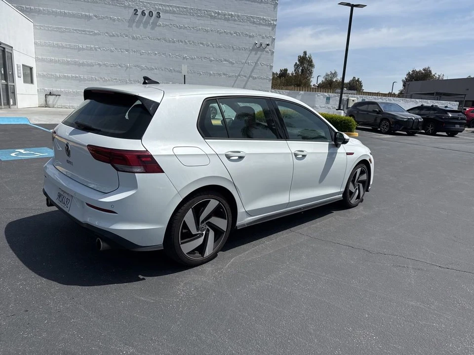 2024 Volkswagen GTI Mk8 - Image 3 of 5