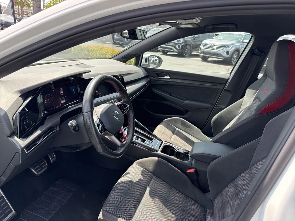 2024 Volkswagen GTI Mk8 - Image 5 of 5