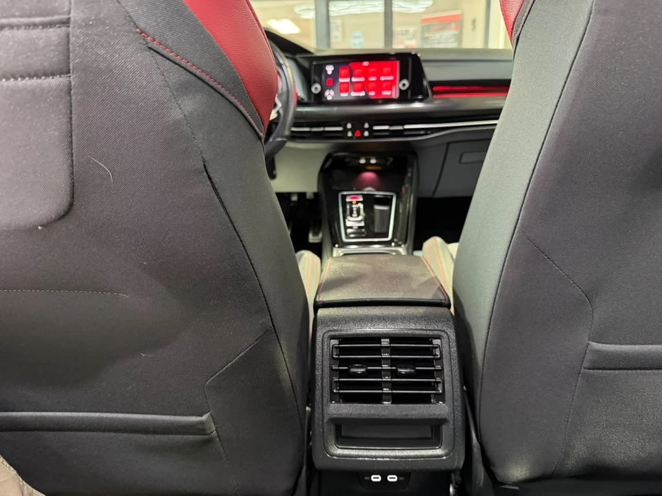 2024 Volkswagen GTI Mk8 - Image 24 of 31