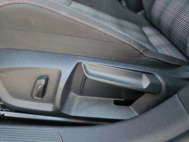 2024 Volkswagen GTI Mk8 - Image 16 of 25