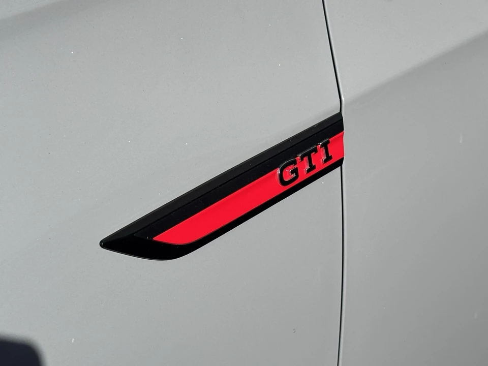 2024 Volkswagen GTI Mk8 - Image 3 of 4