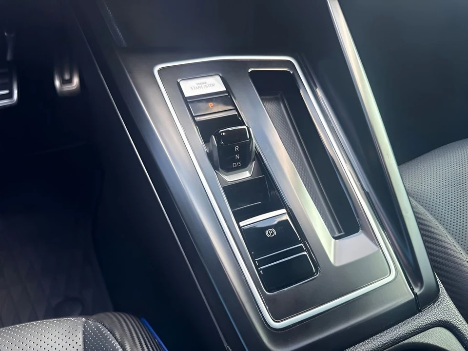 2024 Volkswagen Golf R Mk8 - Image 14 of 28