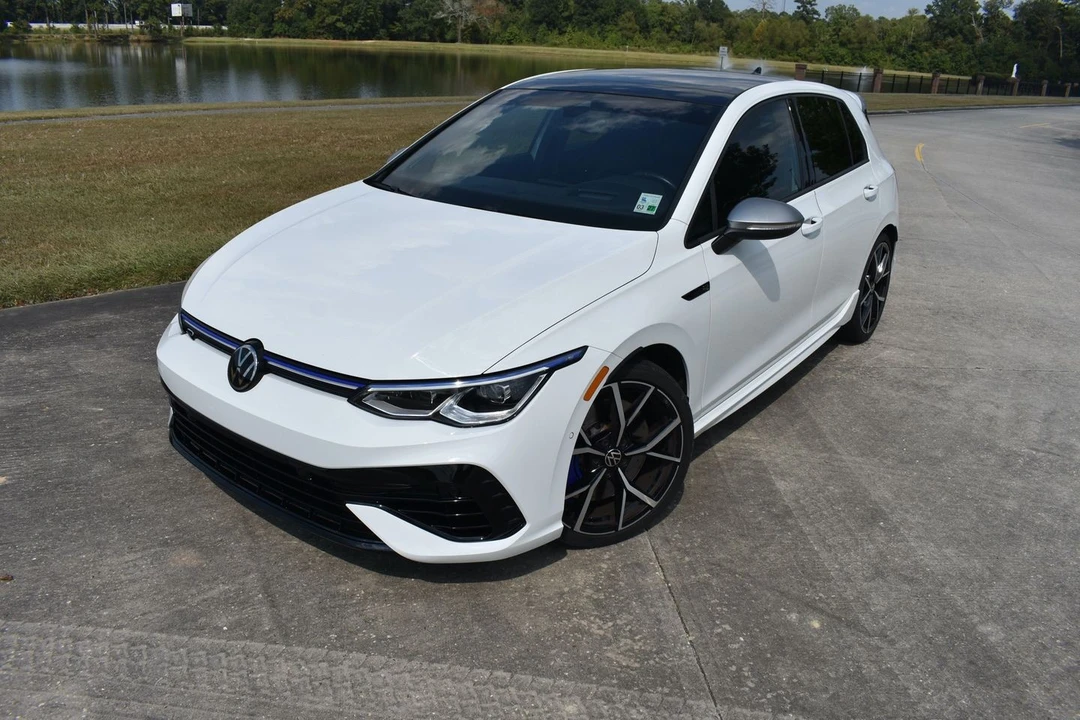 2024 Volkswagen Golf R Mk8 - Image 2 of 26