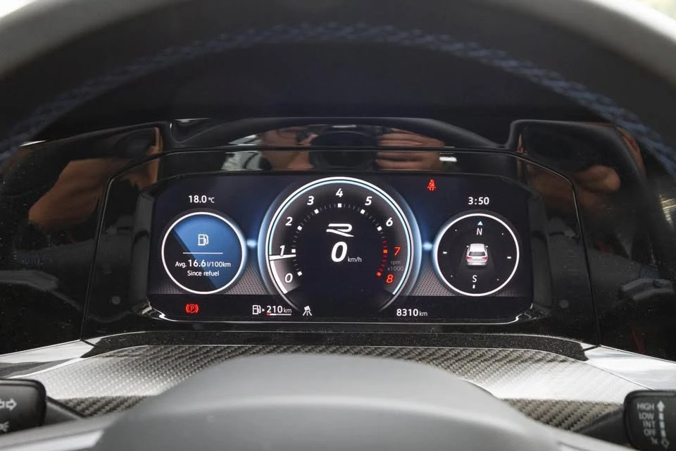 2024 Volkswagen Golf R Mk8 - Image 14 of 20