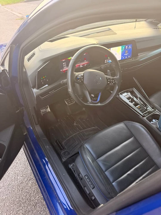 2024 Volkswagen Golf R Mk8 - Image 3 of 3