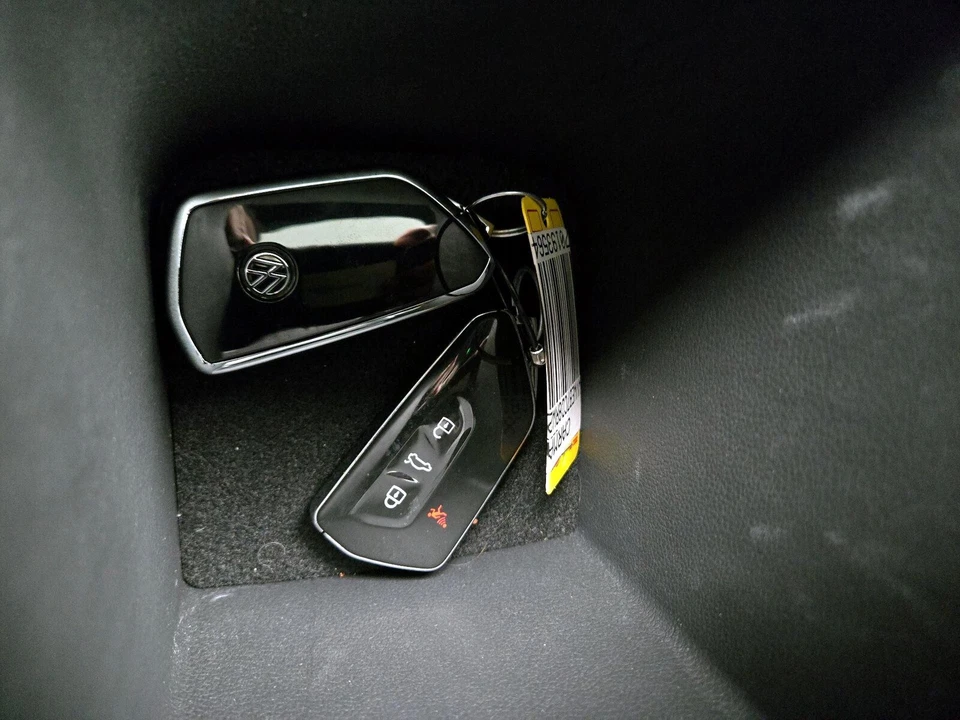 2024 Volkswagen Golf R Mk8 - Image 24 of 27