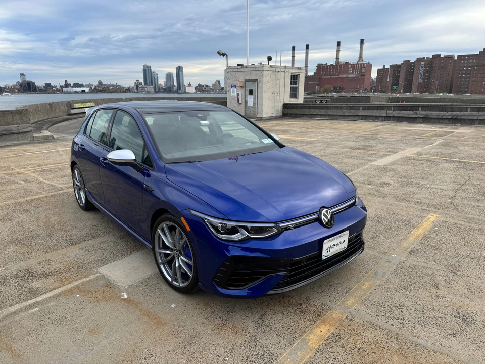2024 Volkswagen Golf R Mk8 - Image 8 of 31