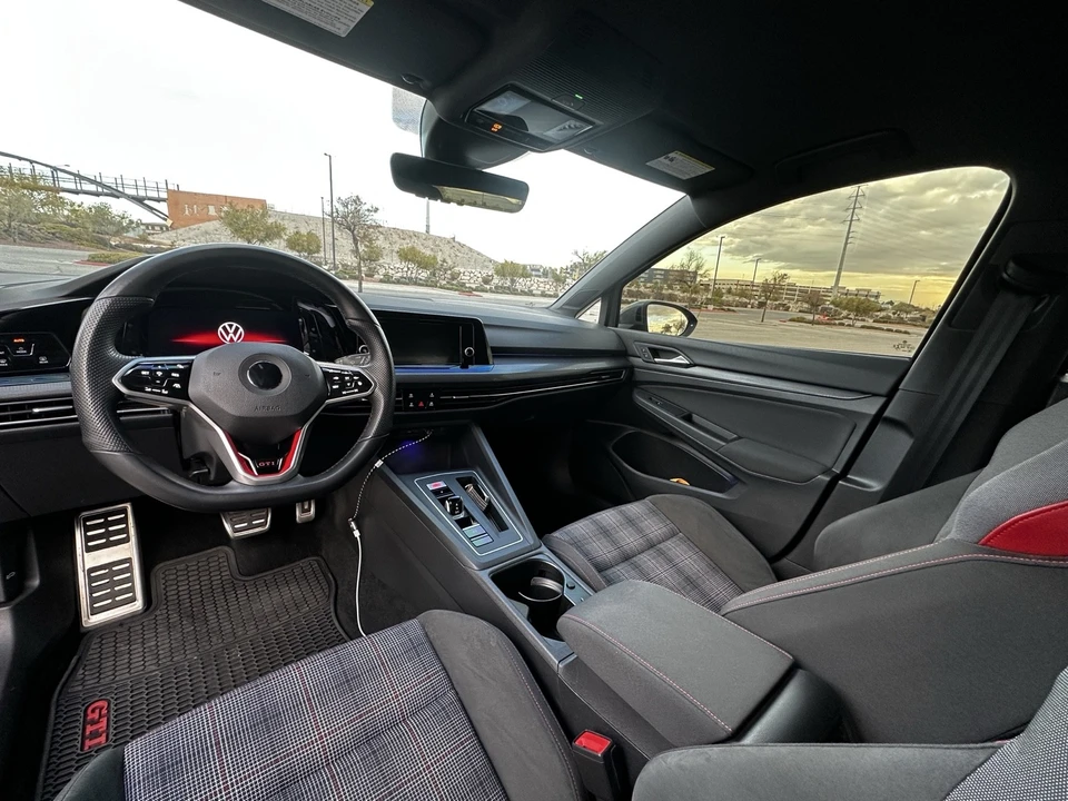 2024 Volkswagen Golf Mk8 - Image 9 of 12