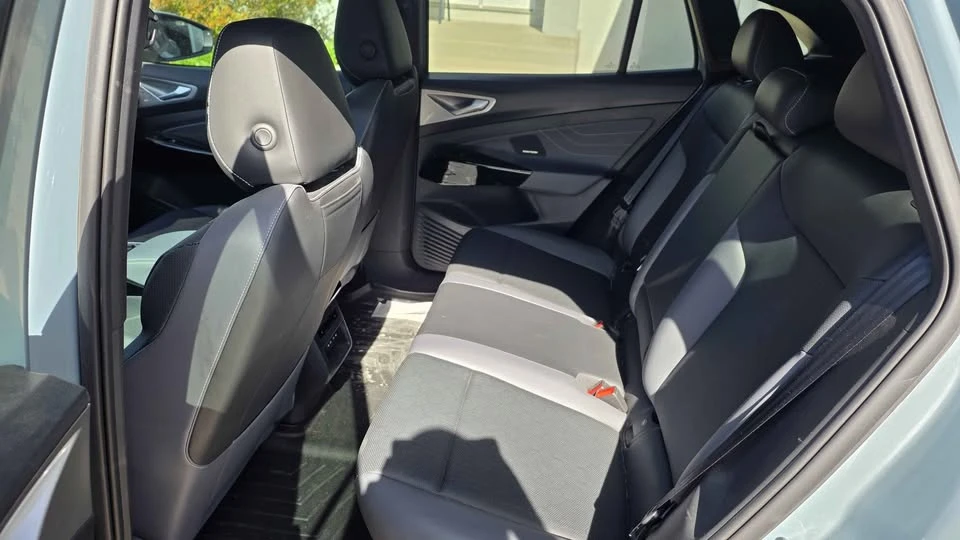 2024 Volkswagen ID.4 - Image 6 of 9