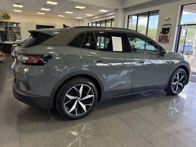 2024 Volkswagen ID.4 - Image 4 of 12
