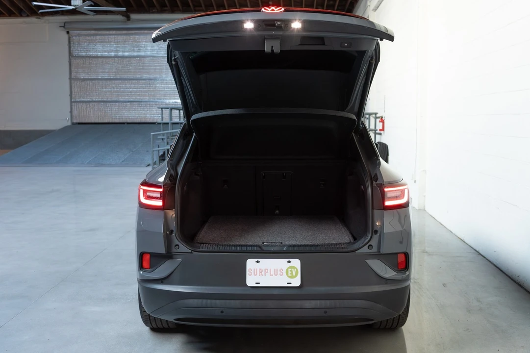2024 Volkswagen ID.4 - Image 18 of 21